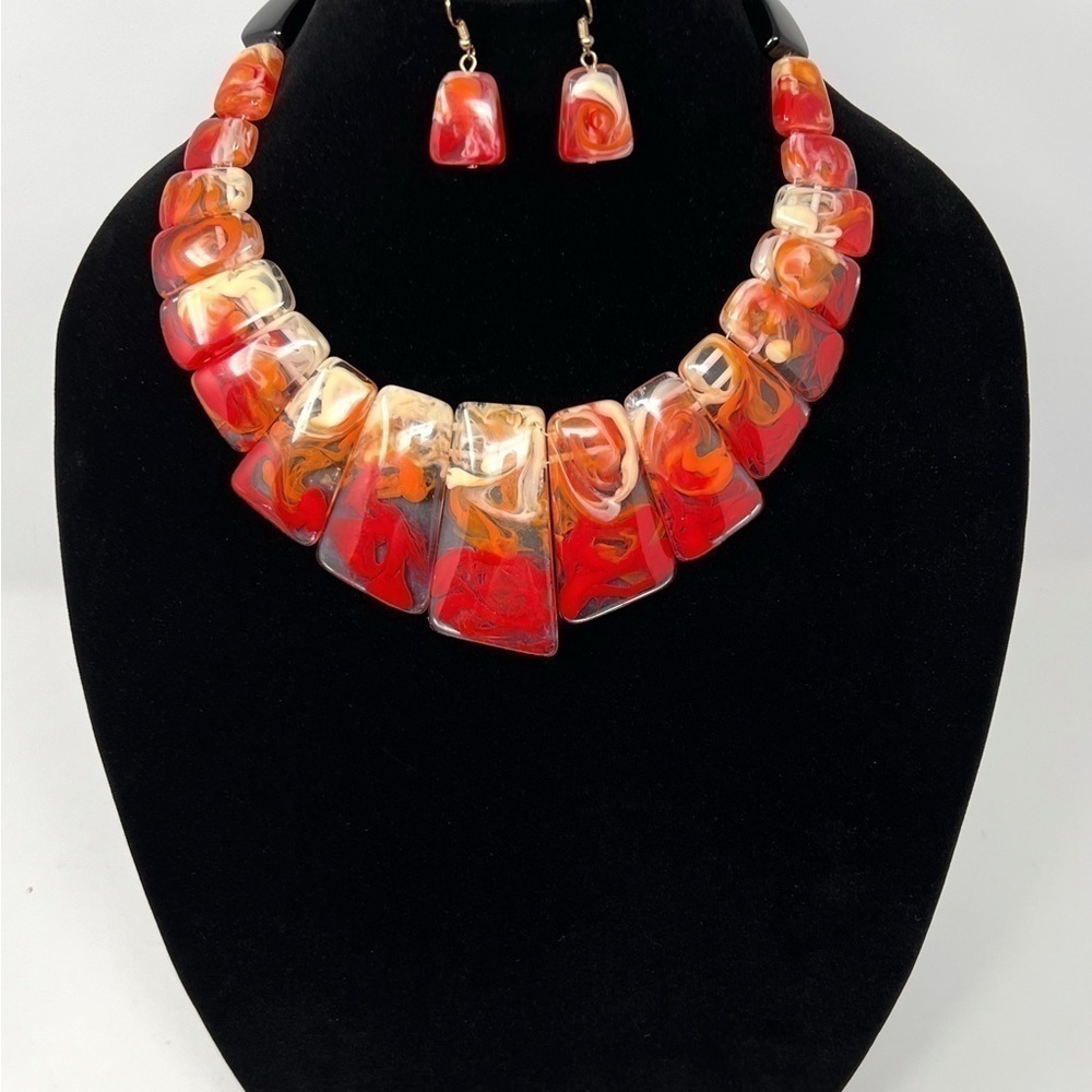 Acetated Marble Printed Pebble Necklace & Earrings Set